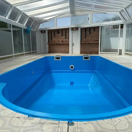 Cumbre- Con Piscina Cubierta Y Vistas Al Mar En Holiday home Sada